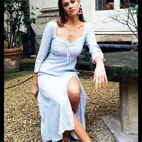190 Rixo London Giselle Micro Floral Crepe Midi Dress - Picture 1 of 7